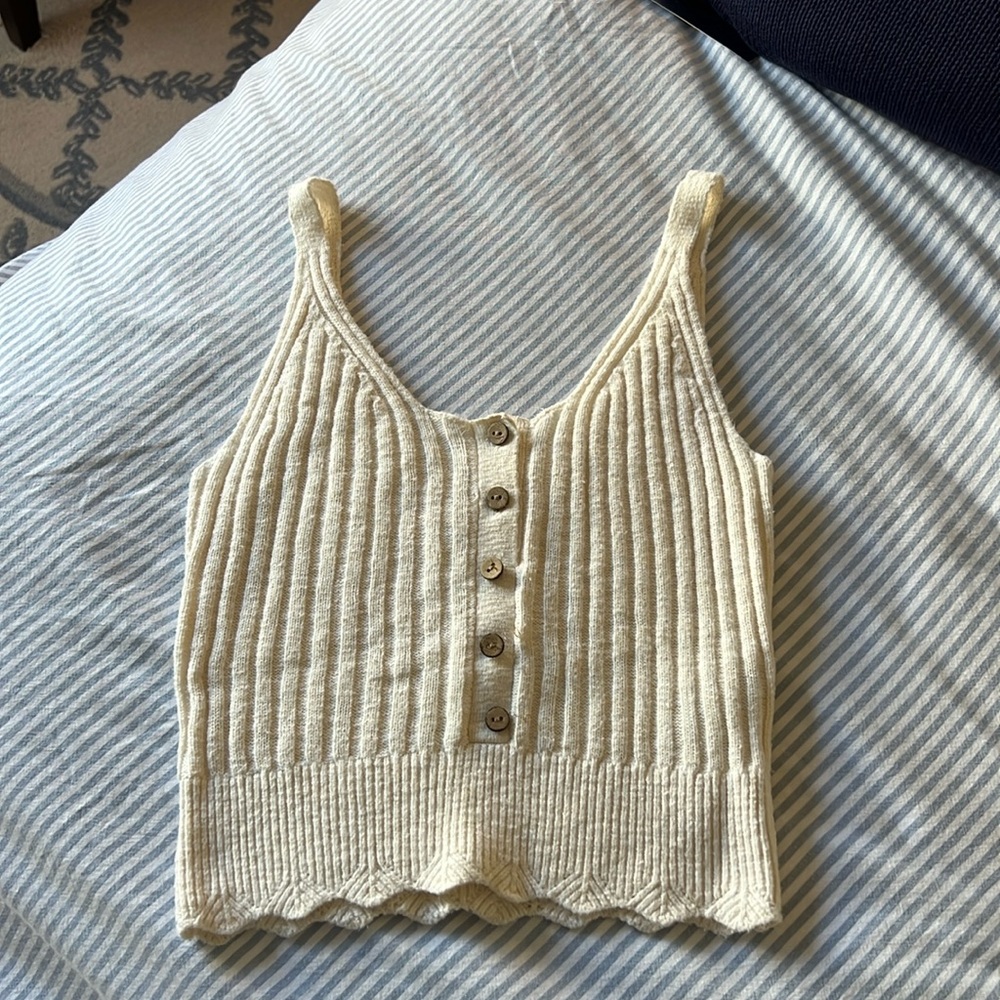 Abercrombie & fitch sweater tank